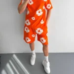 طقم شورت تي شيرت مطبوع عليه خيطين من القماش - برتقالي