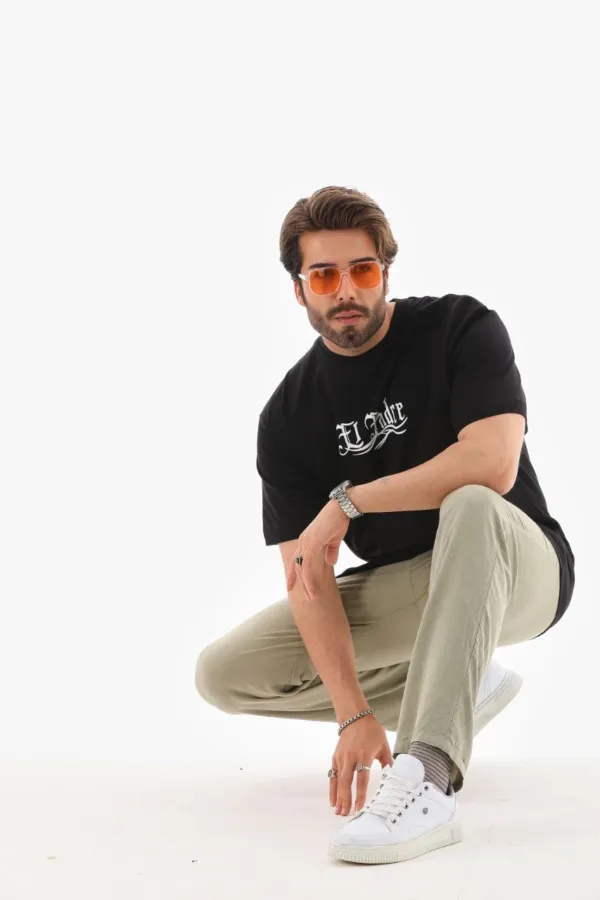 Erkek Kısa Kol Yazlık Tişört Bisiklet Yaka Baskılı Oversize T-shirt - Siyah Erkek Kısa Kol Yazlık Tişört Bisiklet Yaka Baskılı Oversize T-shirt - Siyah